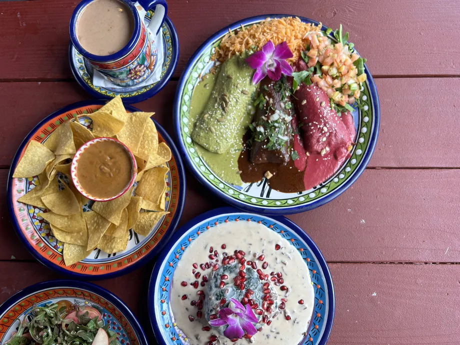 Mole Mole Mexican Cuisine